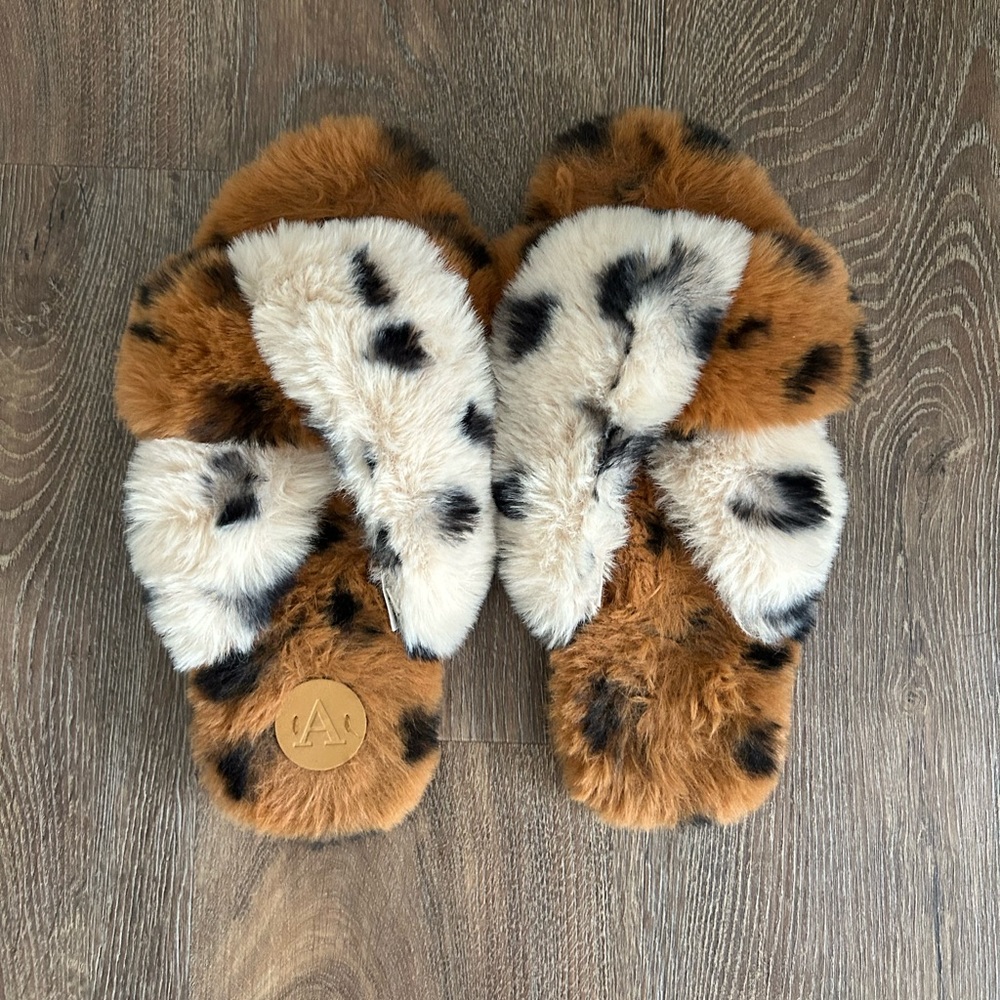 shein leopard print crisscross slippers
